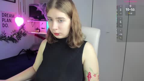 Diana online show from November 7, 2025, 9:59 pm