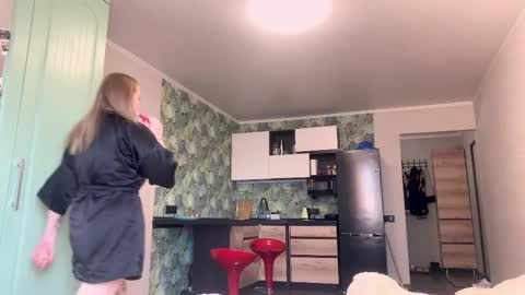 dianarise_ online show from March 22, 2026, 7:34 am