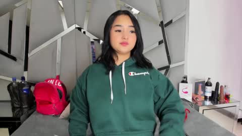 dianarous online show from October 9, 2025, 3:04 am