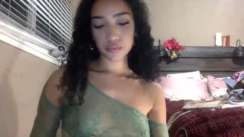 Dianaseshh online show from March 23, 2026, 6:06 am