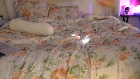Dianaseshh online show from August 6, 2026, 6:04 am