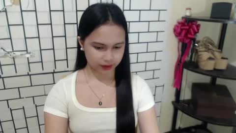 Snapshot of diane_intownx chatting on February 8, 2025, 8:52 am Diane online show from February 8, 2025, 8:52 am