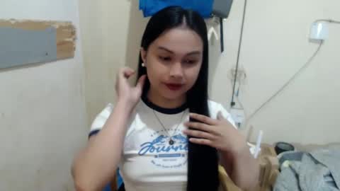 Snapshot of diane_intownx chatting on February 10, 2025, 10:31 am Diane online show from February 10, 2025, 10:31 am