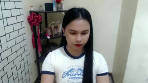 Snapshot of diane_intownx chatting on February 10, 2025, 11:34 pm Diane online show from February 10, 2025, 11:34 pm
