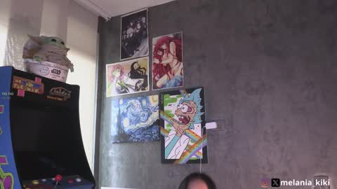 Melania   -    online show from November 28, 2025, 9:06 pm