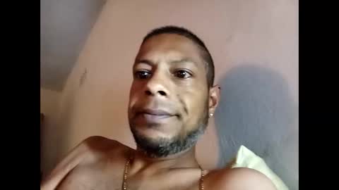 diannemurugan1 online show from April 20, 2026, 4:04 am