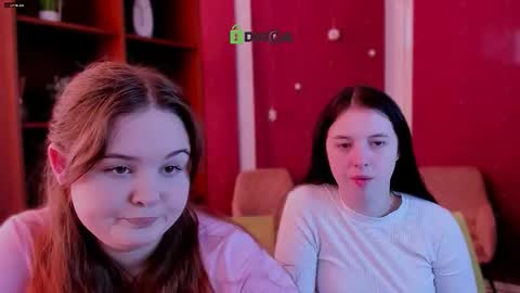 Snapshot of diara_ti chatting on January 19, 2026, 12:20 pm diara ti online show from January 19, 2026, 12:20 pm