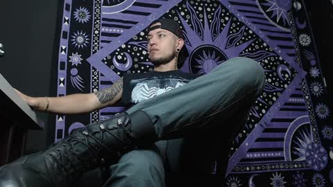 DICAPRIO online show from January 21, 2025, 12:46 am