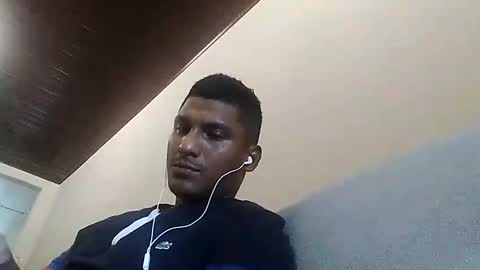 Snapshot of dick774369 chatting on December 9, 2024, 4:37 pm dick774369 online show from December 9, 2024, 4:37 pm