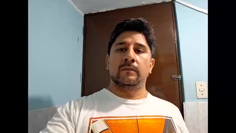 dickeduardo online show from February 16, 2025, 5:48 am