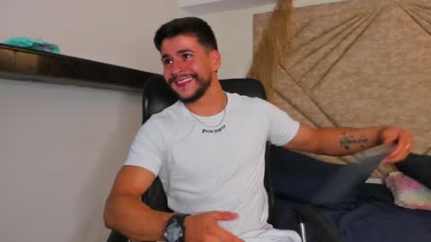 Dick Griffith online show from January 8, 2025, 1:53 am