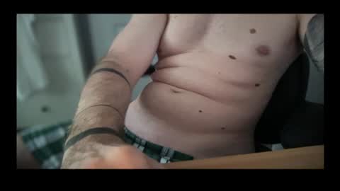 Snapshot of dicky_cage chatting on August 7, 2026, 7:54 am dicky cage online show from August 7, 2026, 7:54 am