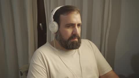 Snapshot of dicristalino chatting on June 14, 2026, 3:19 am Cristian Dipolino online show from June 14, 2026, 3:19 am