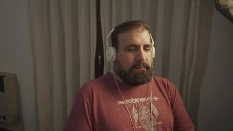 Snapshot of dicristalino chatting on June 20, 2026, 2:03 am Cristian Dipolino online show from June 20, 2026, 2:03 am