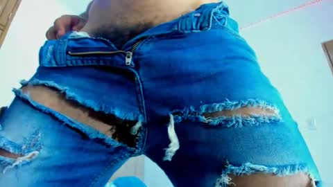 Snapshot of diego__cruz chatting on November 26, 2025, 11:00 am Diego online show from November 26, 2025, 11:00 am