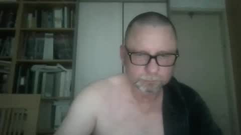Snapshot of dierenfeld chatting on April 21, 2026, 2:51 am dierenfeld online show from April 21, 2026, 2:51 am