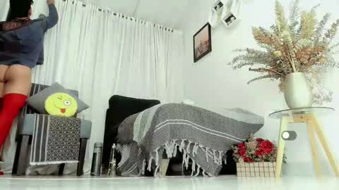 difiortiffany online show from April 10, 2026, 2:06 am