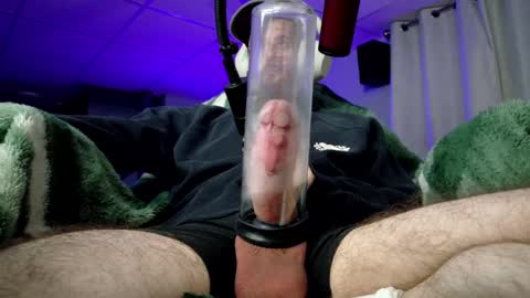 digbicknik online show from November 14, 2025, 2:21 am