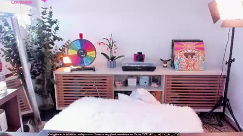 Estef  Ger     online show from June 30, 2026, 1:45 pm