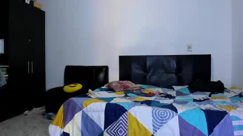 diiego_xxx online show from February 5, 2026, 3:05 pm