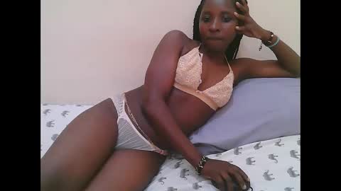 Dijah online show from September 29, 2025, 9:03 am