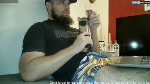 Daddy online show from April 29, 2026, 8:04 pm