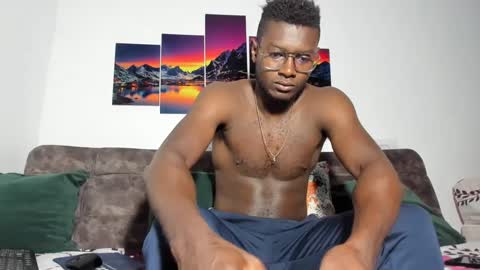 Snapshot of dilaan_carter chatting on September 19, 2025, 12:17 pm joshua online show from September 19, 2025, 12:17 pm