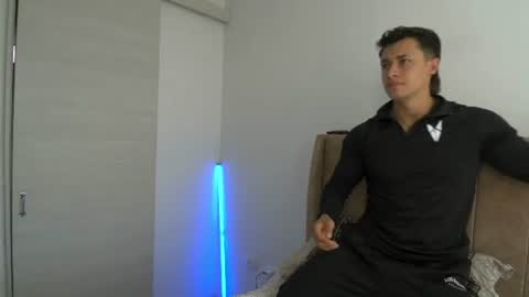 Snapshot of dilan_coy chatting on July 15, 2026, 8:47 pm Dilan Coy online show from July 15, 2026, 8:47 pm