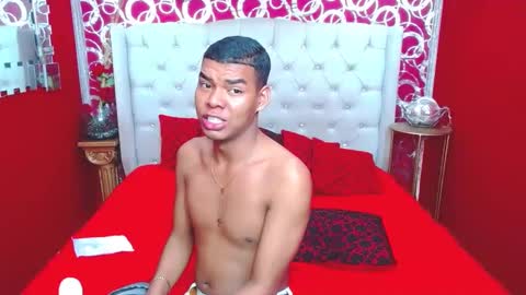 Snapshot of dilanpein chatting on February 22, 2025, 11:24 pm dilanpein online show from February 22, 2025, 11:24 pm