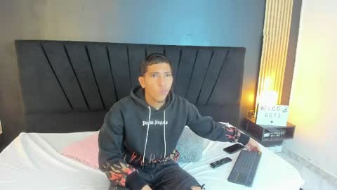 Snapshot of dilanx18 chatting on May 22, 2026, 1:06 pm DILAN online show from May 22, 2026, 1:06 pm