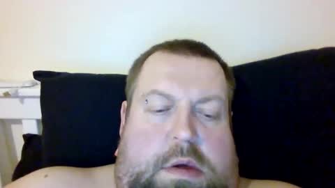 Snapshot of dilevics1985 chatting on April 8, 2026, 8:31 pm dilevics1985 online show from April 8, 2026, 8:31 pm