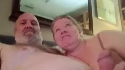 Snapshot of dilligafsex chatting on July 10, 2026, 4:31 pm dilligafsex online show from July 10, 2026, 4:31 pm