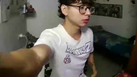 dillom420 online show from December 19, 2025, 5:14 am