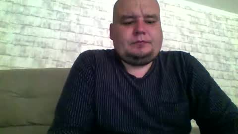 Snapshot of dimasvit5306 chatting on May 11, 2026, 9:37 am dimasvit5306 online show from May 11, 2026, 9:37 am