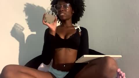 black american princess online show from September 15, 2025, 2:33 am