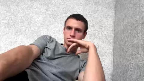 Snapshot of dimes_21 chatting on September 14, 2025, 1:54 pm dimes_21 online show from September 14, 2025, 1:54 pm