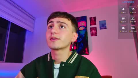 Julian Independent Model online show from November 20, 2025, 2:01 am