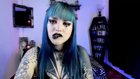 dimmuanddarkness online show from October 10, 2025, 6:23 am