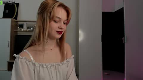 Dina online show from February 20, 2026, 7:32 am