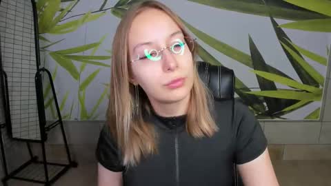 Dina online show from March 16, 2026, 12:53 pm