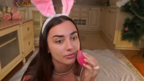 Snapshot of dinacaguimbal chatting on January 14, 2026, 2:50 am Dina and ill be glad to be here with you follow to me online show from January 14, 2026, 2:50 am