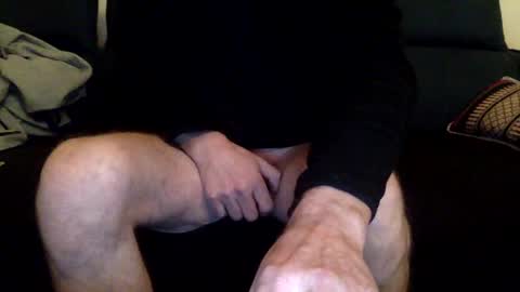 Snapshot of dinnerout1111 chatting on December 8, 2024, 6:17 pm dinnerout1111 online show from December 8, 2024, 6:17 pm