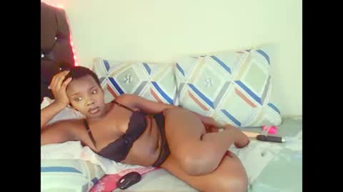 dinnydakrazx online show from November 14, 2025, 7:07 am