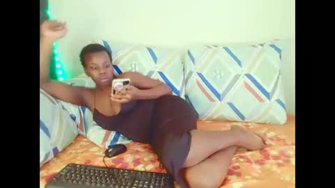 dinnydakrazx online show from November 19, 2025, 6:02 am