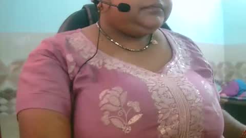 dipa2345 online show from September 22, 2025, 11:12 am