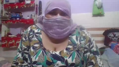 dipa2345 online show from September 23, 2025, 5:21 am