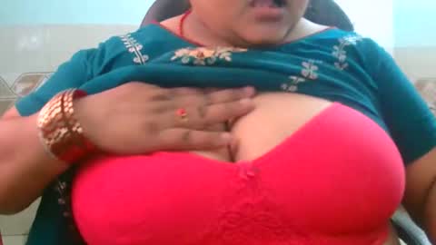 Snapshot of dipa2345 chatting on March 16, 2026, 4:40 am dipa2345 online show from March 16, 2026, 4:40 am