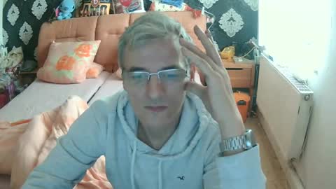 Snapshot of dirk6873 chatting on January 4, 2025, 9:32 am Adam Carla online show from January 4, 2025, 9:32 am