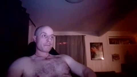 dirkdigglerofficial online show from January 7, 2026, 4:48 am