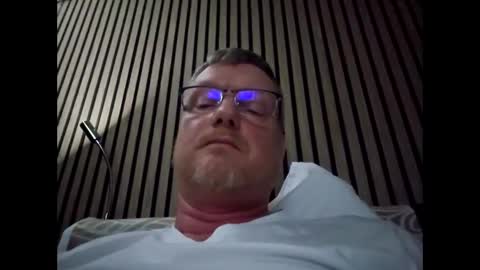 dirkkie1975 online show from March 26, 2026, 10:59 pm